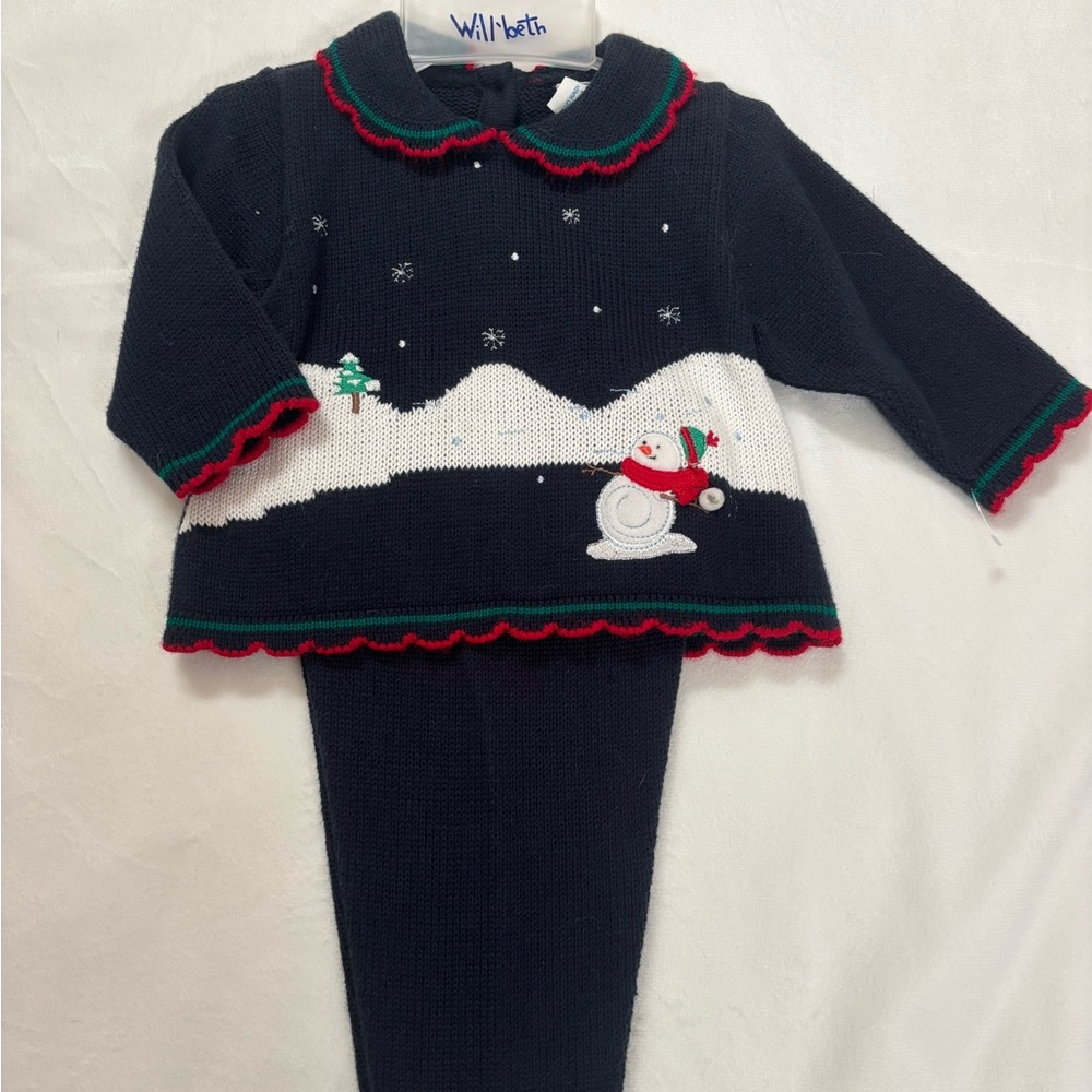 Never WORN Traditional Will'Beth Snowman 2 Piece Set in Navy